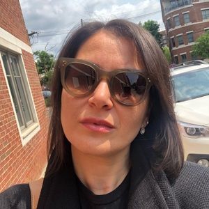 Meet your Posher, Sima